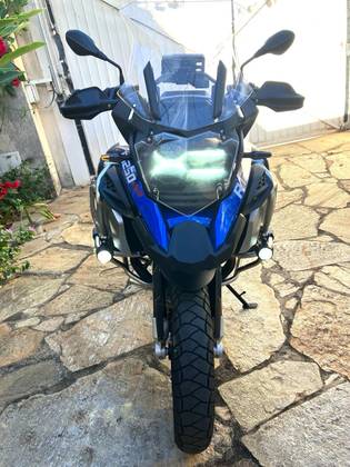 BMW R 1250 GS ADVENTURE PREMIUM RALLYE BMW R 1250 GS ADVENTURE PREMIUM RALLYE